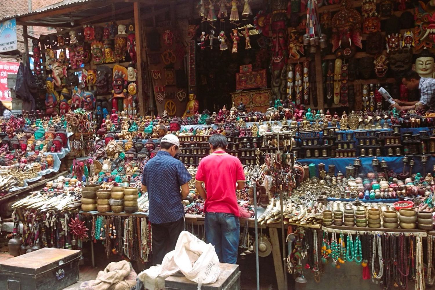 Échoppe d'artisanat à Katmandou